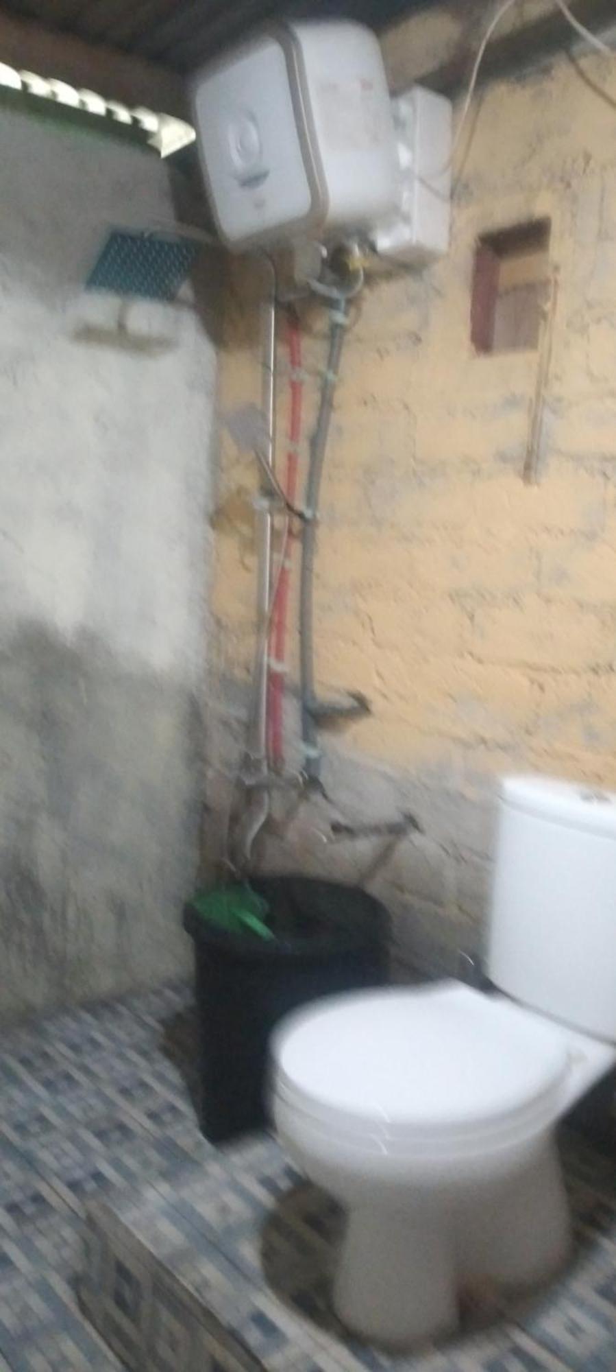 Karleta Homestay Ruteng Esterno foto